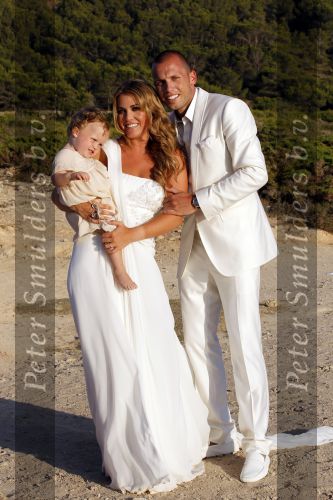 Ibiza 15 juli 2010
Trouwen Johhny en Charlotte Sophie Heitinga . Dochter Jezebel was er ook bij.
Peter Smulders bv
