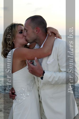 Ibiza 15 juli 2010
Trouwen Johhny en Charlotte Sophie Heitinga . Dochter Jezebel was er ook bij. 
Peter Smulders bv