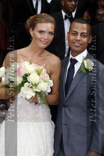 Amsterdam 21 juli 2010
Kim Feenstra trouwen met Dj Michael Mendoza in de duif.
Peter Smulders bv