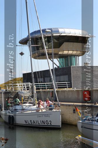 Enkhuizen, 26 Juni 2010
\'s Werelds eerste naviduct is in 2003 geopend
Foto Peter Smulders BV