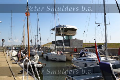 Enkhuizen, 26 Juni 2010
\'s Werelds eerste naviduct is in 2003 geopend
Foto Peter Smulders BV