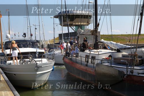 Enkhuizen, 26 Juni 2010
\'s Werelds eerste naviduct is in 2003 geopend
Foto Peter Smulders BV