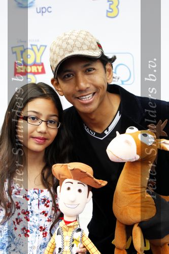 Amsterdam 19 juni 2010
Premiere Toy Story 3 in pathe arena. Wibi Soerjadi met nichtje
Peter Smulders bv