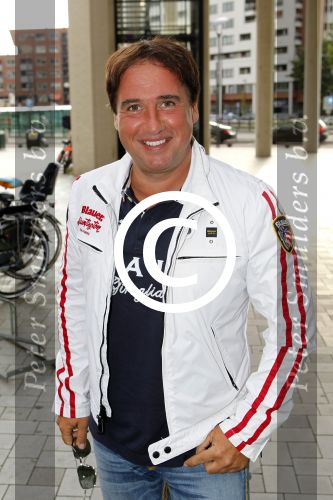 Rijswijk 20 juni 2011
Presentatie cd Patty Brard. 
Alex Wielders