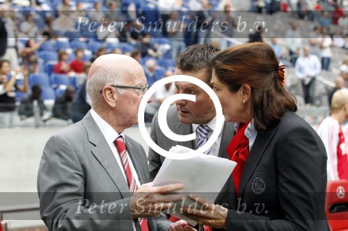Amsterdam 3 augustus 2011
Afscheidswedstrijd Edwin v d Sar in Arena . Sir Bobby Charlton en Alex Ferguson
Peter Smulders bv