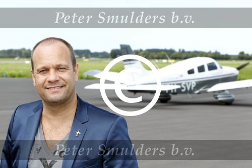 Rotterdam 15 augustus 2011
Presentatie nieuwe rtl programma Zie ze vliegen met oa Carlo Boszhard Gordon en Irene Moors op vliegveld Rotterdam Den Haag.
Peter Smulders bv