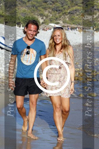 ibiza 7 augustus 2011
Fleur Mignon met haar vriend op ibiza.
Peter Smulders bv