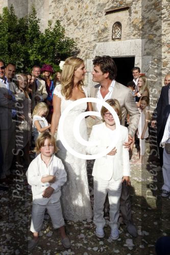 La Bisbal 11 juli 2011
Trouwen Jeroen v d Boom en zijn vrouw Dani op kasteel Castell d\'Emporda. (spanje)
Peter Smulders bv