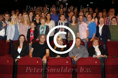 Amsterdam 14 juli 2011
Premiere commercial Wicked met in de hoofdrollen Chantal janzen Jim Bakkum Willemijn Verkaik Bill van Dijk en Pamela Teves.
Peter Smulders bv