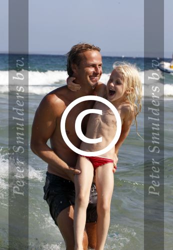 Ibiza 10 augustus 2011
John Ewbank met dochter Day en vrienden op ibiza en met jet ski.
Peter Smulders bv