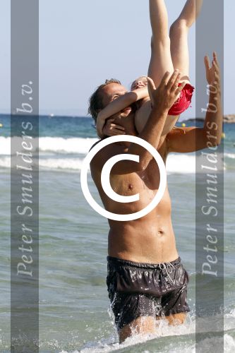 Ibiza 10 augustus 2011
John Ewbank met dochter Day en vrienden op ibiza en met jet ski.
Peter Smulders bv