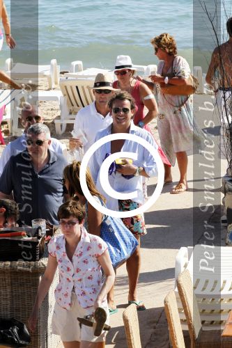 Cannes 14 juli 2011
Leco v Zadelhoff en vriend Rob op het strand van Cannes.
Peter Smulders bv