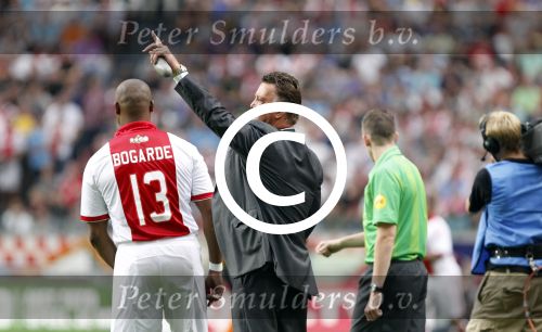 Amsterdam 3 augustus 2011
Afscheidswedstrijd Edwin v d Sar in Arena . 
Louis v Gaal
Peter Smulders bv