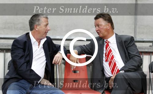 Amsterdam 3 augustus 2011
Afscheidswedstrijd Edwin v d Sar in Arena . 
Louis v Gaal
Peter Smulders bv