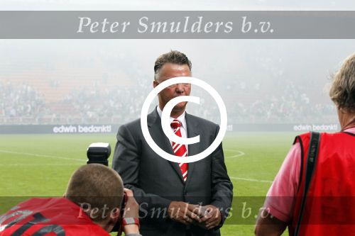 Amsterdam 3 augustus 2011
Afscheidswedstrijd Edwin v d Sar in Arena . 
Louis v Gaal
Peter Smulders bv