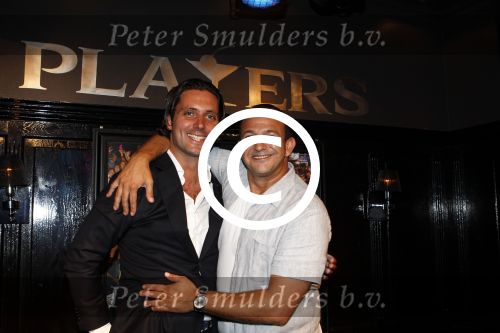 Amsterdam 7 juli 2011
Najib Amhali met eigenaar bij feest in players.
Peter Smulders bv