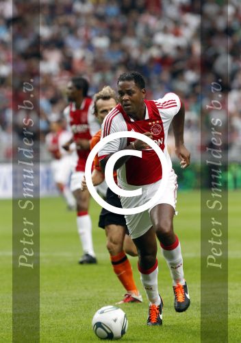 Amsterdam 3 augustus 2011
Afscheidswedstrijd Edwin v d Sar in Arena . Patrick Kluivert
Peter Smulders bv