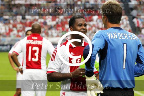 Amsterdam 3 augustus 2011
Afscheidswedstrijd Edwin v d Sar in Arena . Patrick Kluivert
Peter Smulders bv