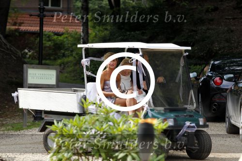 Ermelo 9 juli 2011
Trouwen Winston Gerschtanowitz en Renate Verbaan bij hotel het Roode Koper. Carlijn de Vries
Peter Smulders bv