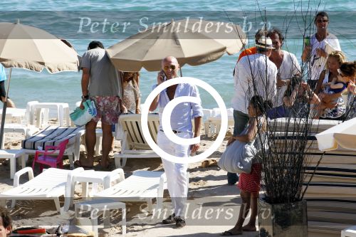 Cannes 14 juli 2011
Leco v Zadelhoff en vriend Rob op het strand van Cannes.
Peter Smulders bv