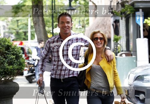 Amsterdam 12 juli 2011
Robert Doornbos met zijn vriendin Chantal Bles.
Peter Smulders bv