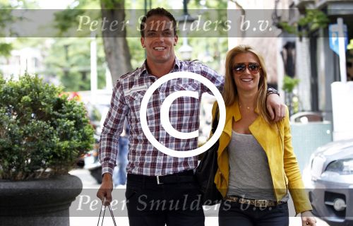 Amsterdam 12 juli 2011
Robert Doornbos met zijn vriendin Chantal Bles.
Peter Smulders bv