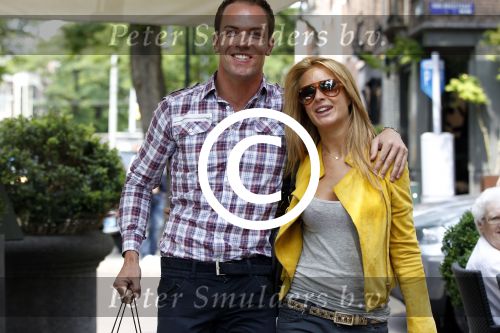 Amsterdam 12 juli 2011
Robert Doornbos met zijn vriendin Chantal Bles.
Peter Smulders bv
