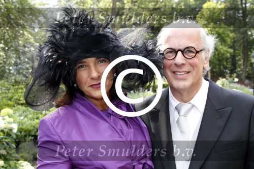 Ermelo 9 juli 2011
Trouwen Winston Gerschtanowitz en Renate Verbaan bij hotel het Roode Koper. Ronnie en Miriam Gerschtanowitz
Peter Smulders bv