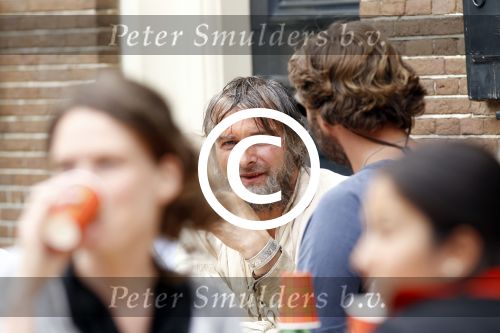 Amsterdam 7 juli 2011
Opnames Nova Zembla, film van reinout Oerlemans met oa Victor Reinier.
Peter Smulders bv