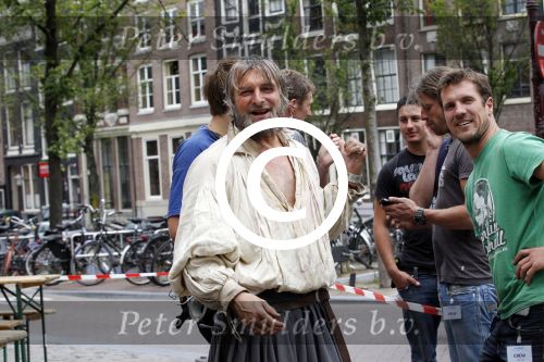 Amsterdam 7 juli 2011
Opnames Nova Zembla, film van reinout Oerlemans met oa Victor Reinier.
Peter Smulders bv