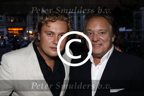 Amsterdam 7 juli 2011
John v katwijk en Wesly Bronkhorst bij feest in players.
Peter Smulders bv