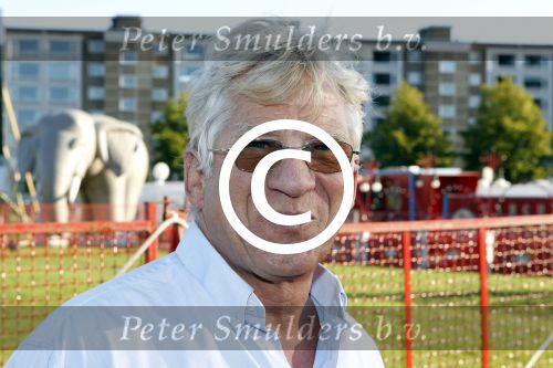 Amsterdam 15 augustus 2011
Premiere circus Renz in Amsterdam. Wim Zomer met vriend
Peter Smulders bv