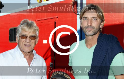 Amsterdam 15 augustus 2011
Premiere circus Renz in Amsterdam. Wim Zomer met vriend
Peter Smulders bv