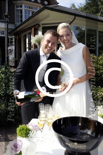 Ermelo 9 juli 2011
Trouwen Winston Gerschtanowitz en Renate Verbaan bij hotel het Roode Koper.
Peter Smulders bv