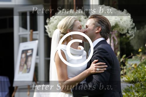 Ermelo 9 juli 2011
Trouwen Winston Gerschtanowitz en Renate Verbaan bij hotel het Roode Koper.
Peter Smulders bv