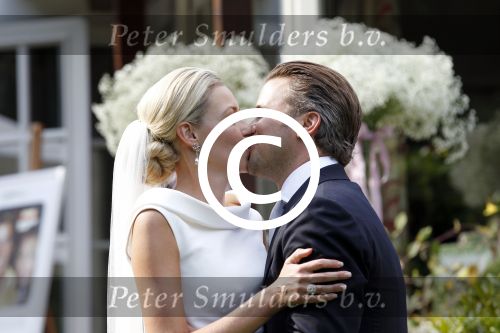 Ermelo 9 juli 2011
Trouwen Winston Gerschtanowitz en Renate Verbaan bij hotel het Roode Koper.
Peter Smulders bv