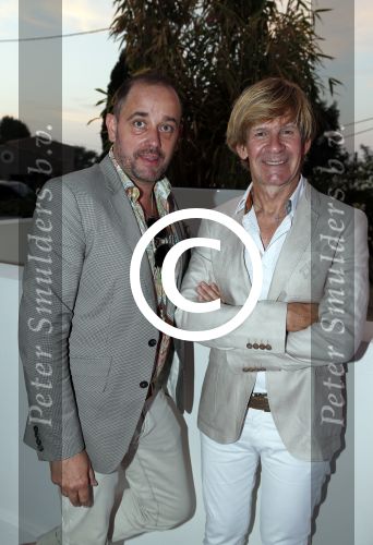 St Tropez 3 augustus 2012
Jan des Bouvrie viert zijn 70e verjaardag thuis bij hem in St Tropez. Addy v d Krommenacker met vriend
Peter Smulders bv