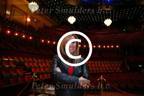 Amsterdam 10 augustus 2012
Presentatie nieuwe programma beat the best met Gorodon Angela Groothuizen en Chantal Janzen bedacht door John de Mol in carre.
Peter Smulders bv