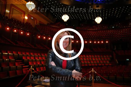 Amsterdam 10 augustus 2012
Presentatie nieuwe programma beat the best met Gorodon Angela Groothuizen en Chantal Janzen bedacht door John de Mol in carre.
Peter Smulders bv
