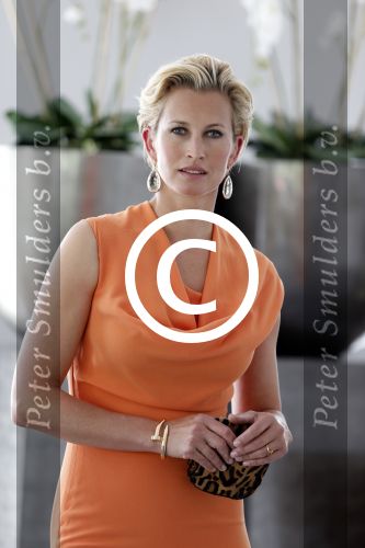 Nigtevecht 23 juni 2012
Anouk Smulders met cartier sieraden.
Peter Smulders bv