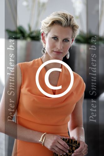Nigtevecht 23 juni 2012
Anouk Smulders met cartier sieraden.
Peter Smulders bv