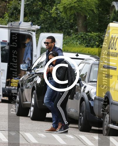 Amsterdam 22 juni 2012
Badr Hari en Joelle Gullit vertrekken bij het huis van Estelle.
Peter Smulders bv