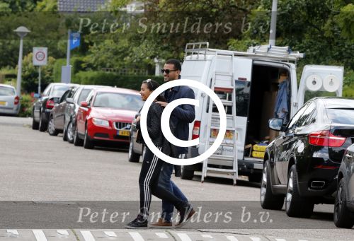 Amsterdam 22 juni 2012
Badr Hari en Joelle Gullit vertrekken bij het huis van Estelle.
Peter Smulders bv