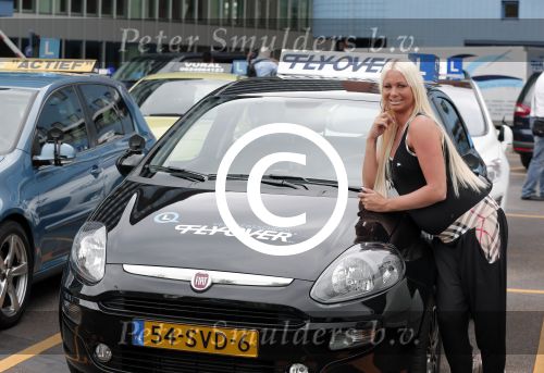 Rijswijk 28 juni 2012
Barbie Samantha de Jongh haalt haar rijbewijs.
Peter Smulders bv