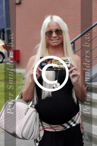 Rijswijk 28 juni 2012
Barbie Samantha de Jongh haalt haar rijbewijs.
Peter Smulders bv