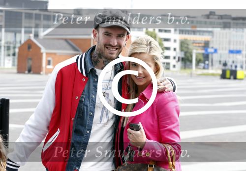 Rotterdam 23 juni 2012
Ben Saunders met zijn dochter Stacey en zijn vriendin Yvonne Coldeweijer (keet) bij K3 in ahoy.
Peter Smulders bv