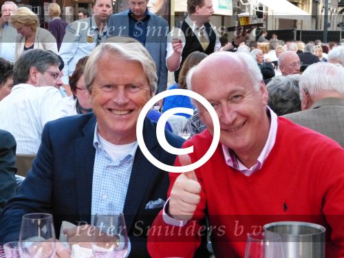 Maastricht, 23 Juni 2012 Optreden Andre Rieu op het Vrijthof in Maastricht
Boele Staal samen met Guido v Woerkum en hun echtgenotes
Foto Peter Smulders BV