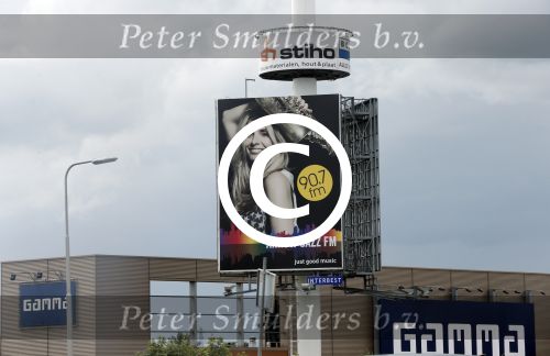 Utrecht 1 juli 2012
Billboard Candy Dulfer bij Utrecht langs A12
Peter Smulders bv