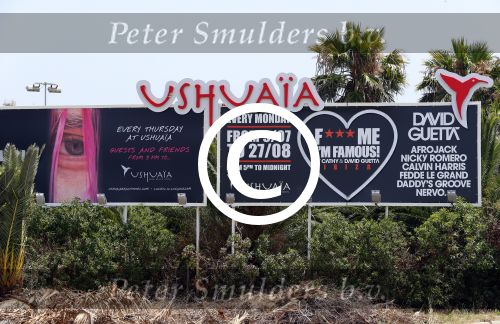 Ibiza 10 juli 2012
div billboards van div nederlandse en internationale dj\'s. david Guetta en Afrojack
Peter Smulders bv