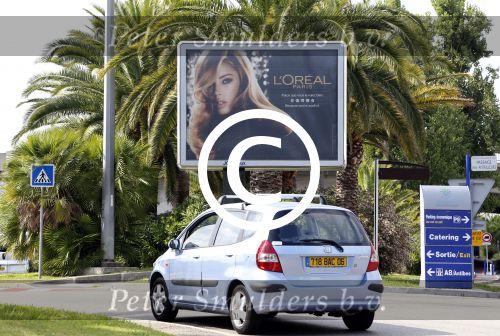 Nice 4 augustus 2012
Billboard doutzen kroes op nice airport.
Peter Smulders bv